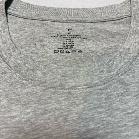 Fabletics Men's 24/7 Heather Gray Short Sleeve Tee Size 2X - Picture 3 of 5